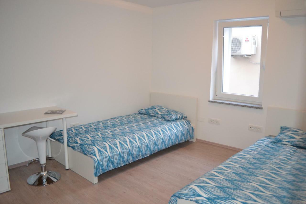 Apartment Sik 1 โคเปร์ ภายนอก รูปภาพ